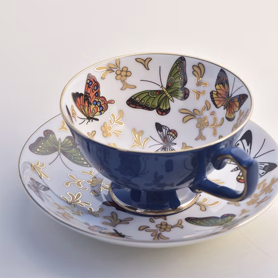 Juego de Taza de cerámica del alfabeto vendedor caliente con la taza de té del hogar de los pares de la taza de consumición de la cuchara de la tapa
